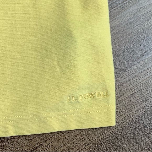J.L. Powell Men’s Yellow Short Sleeve Crew Neck Shirt Large EUC - Picture 5 of 8